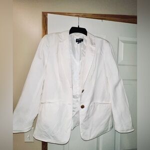 Liz Claiborne Classic Chic White Blazer